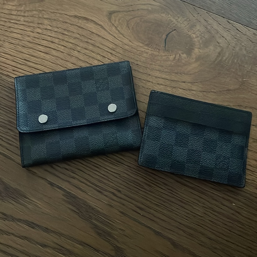 Louis Vuitton Wallet Graphite Black Damier 2 piece.